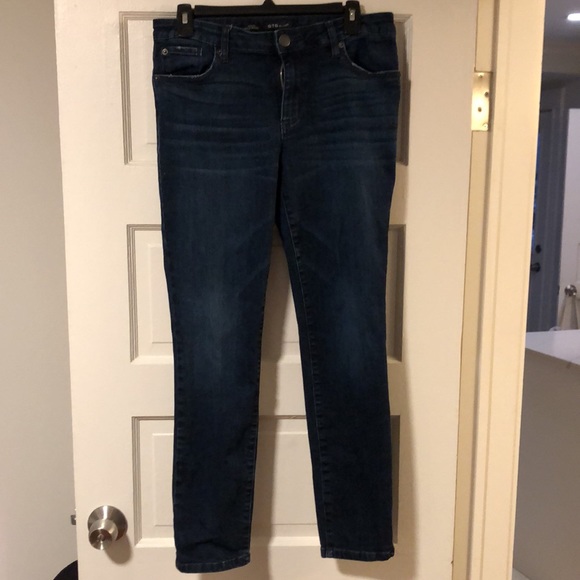 Stretchy STS blue jeans. Size 30. Excellent condition. - Picture 2 of 5
